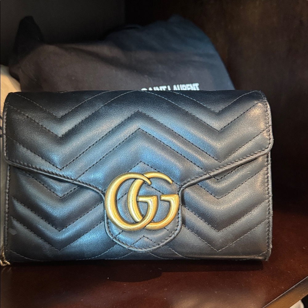Gucci Black Mini Bag with Gold Logo - Picture 1 of 5